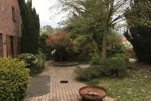 Vorgarten vor der Gartengestaltung Vorgarten vor der Gartengestaltung